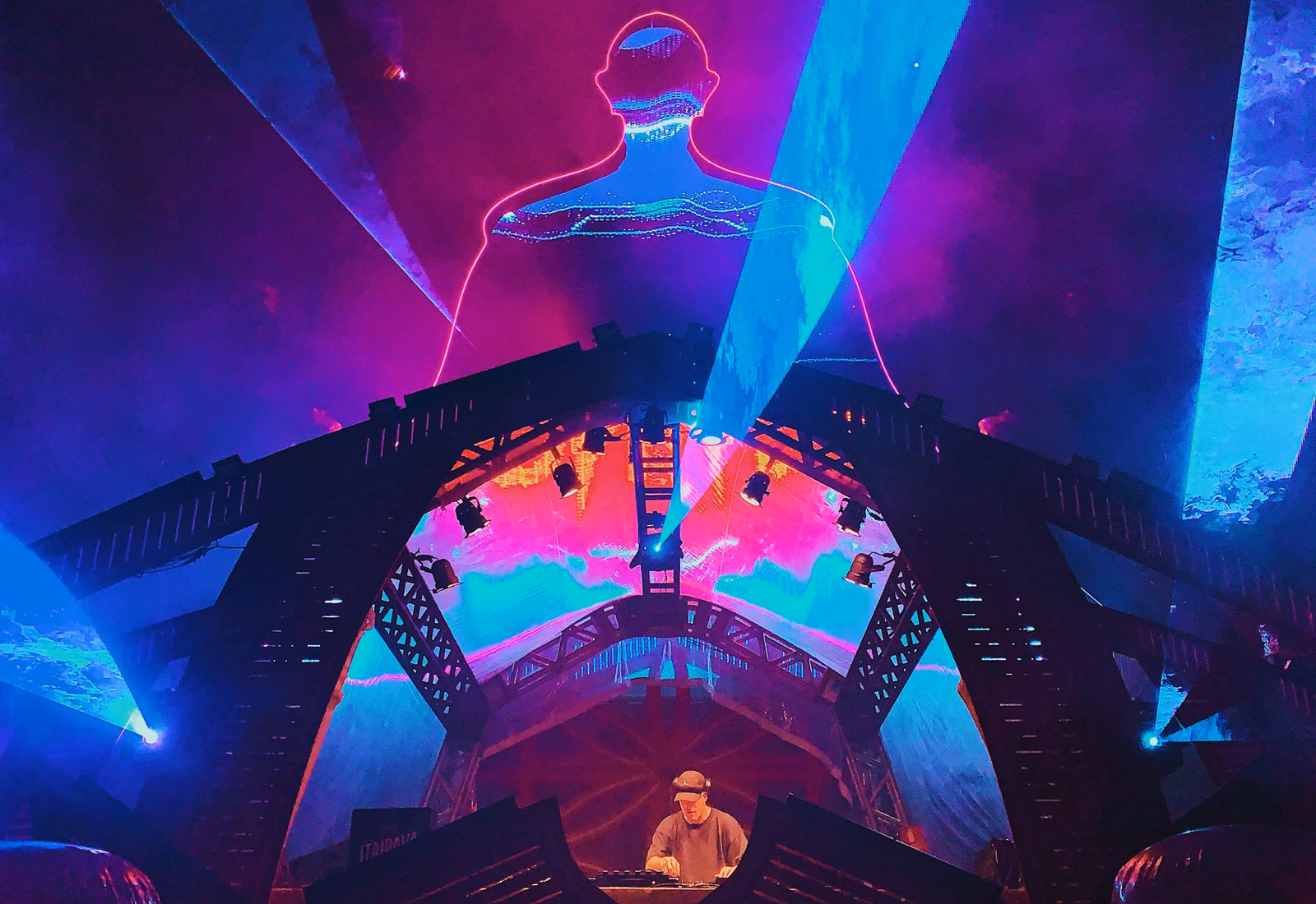DJ Lukáš Vane